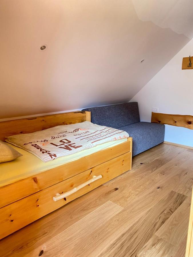 Apartma In Bungalov Jezerci Gozd Martuljek Bagian luar foto