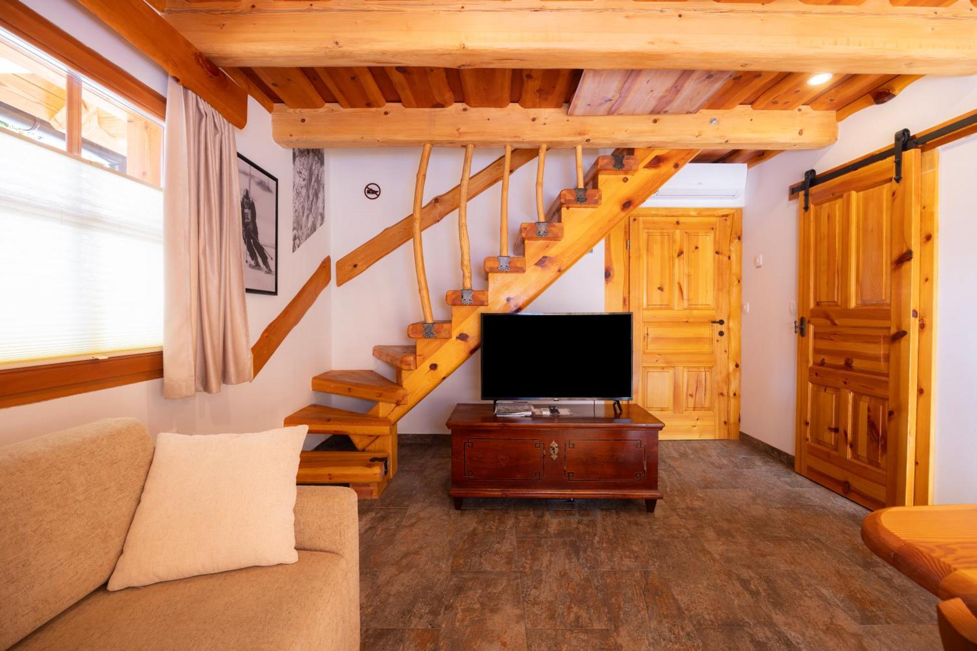 Apartma In Bungalov Jezerci Gozd Martuljek Bagian luar foto